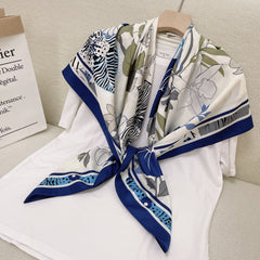 وشاح حريري مطبوع عليه زهور من قماش التويل بطول 110 سم