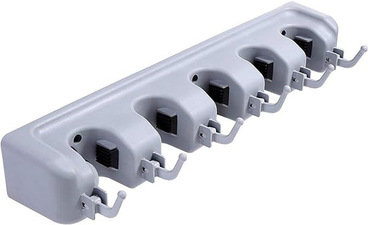 منظم المكانس وأدوات النظافة